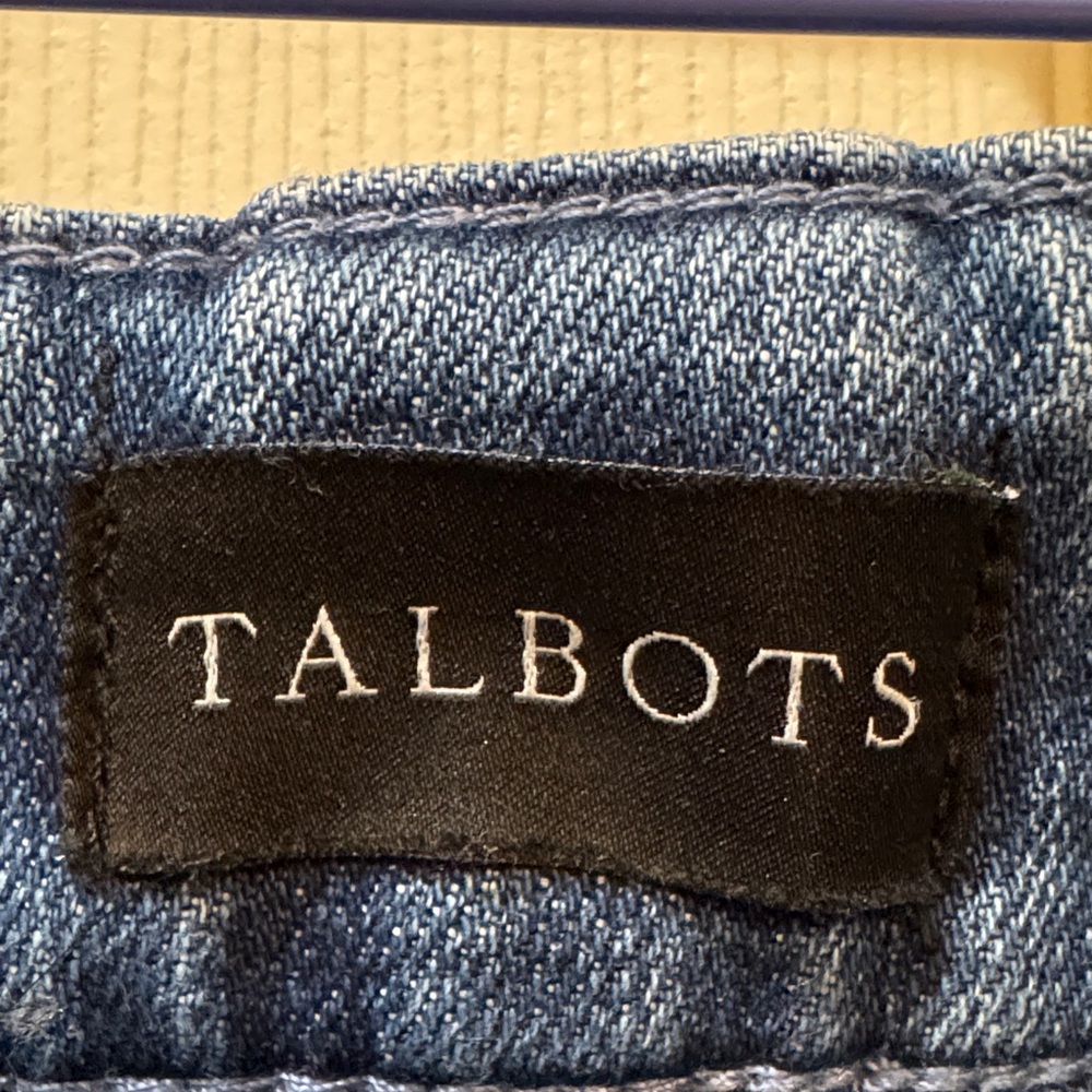 Talbots Dark Blue Cropped Button-Front Jeans - image 3